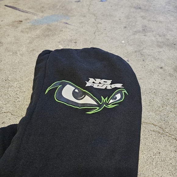 No Fear Street Tour Hoodie - Picture 4 of 4